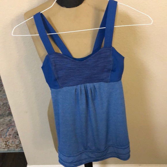 Lululemon top - Picture 1 of 2